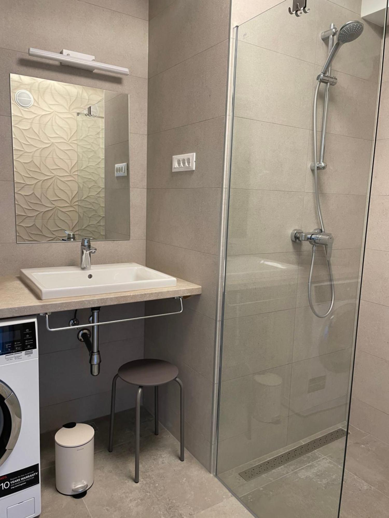 Sandra Apartments Makarska Dış mekan fotoğraf